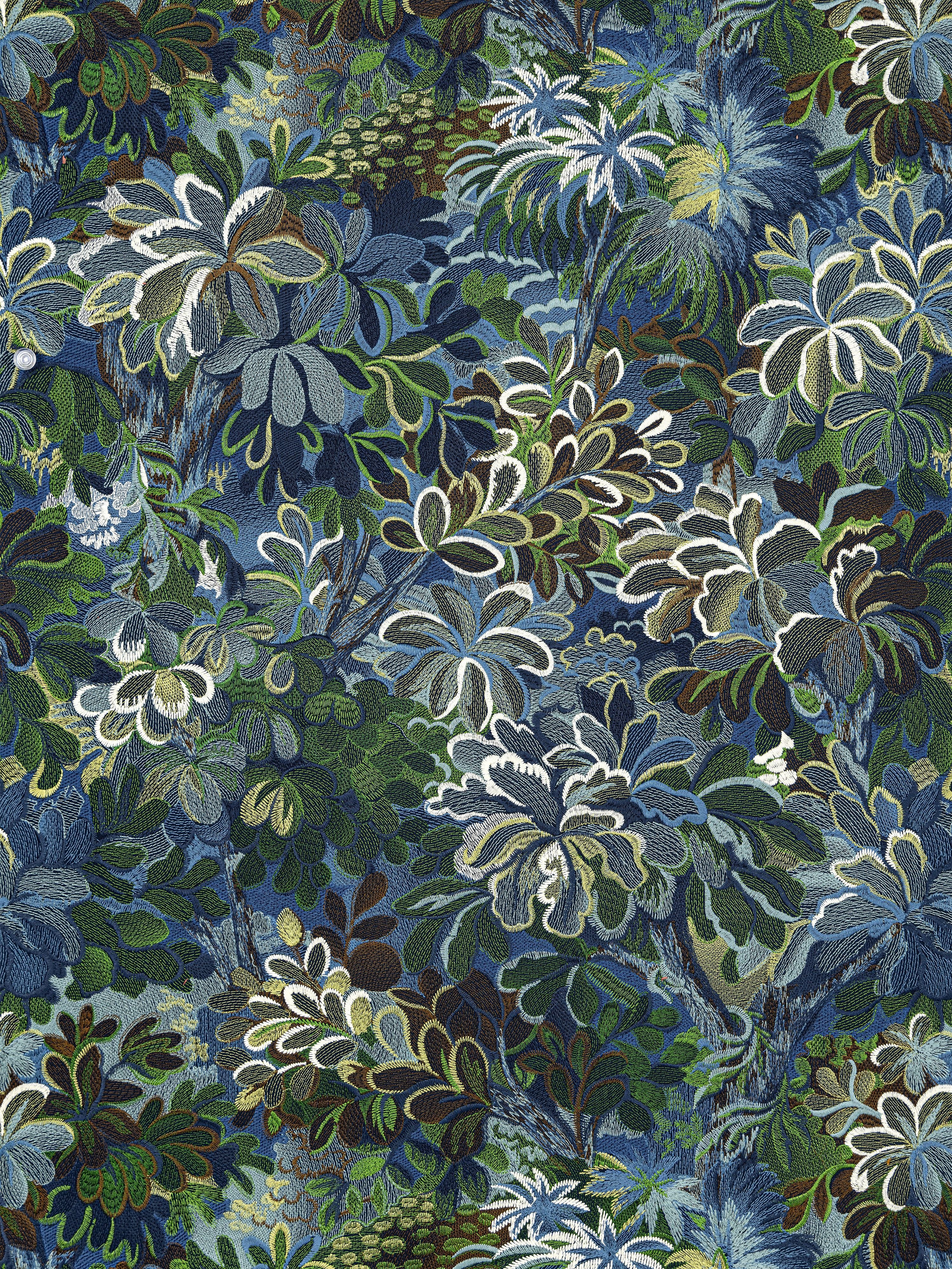 Ridge Edge wallpaper in midnight leaf color - pattern number WW 0003WP88590 - by Scalamandre in the  collection
