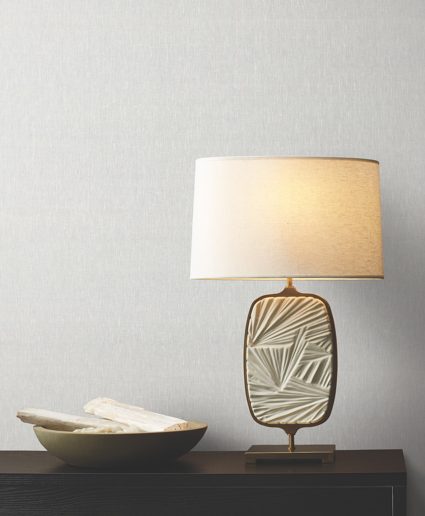 Sheer Linen wallpaper in silver white color - pattern number YGL7023 - by Ronald Redding in the Natural Palette Resource collection