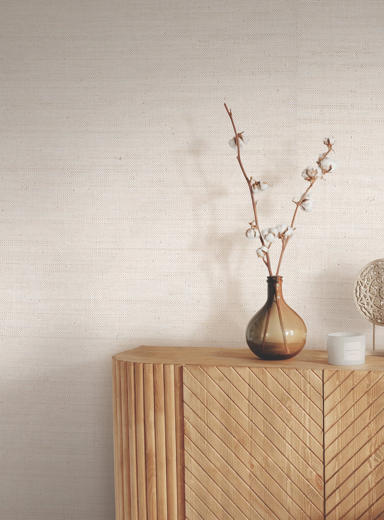 Painted Raffia wallpaper in white natural color - pattern number YGL7042 - by Ronald Redding in the Natural Palette Resource collection
