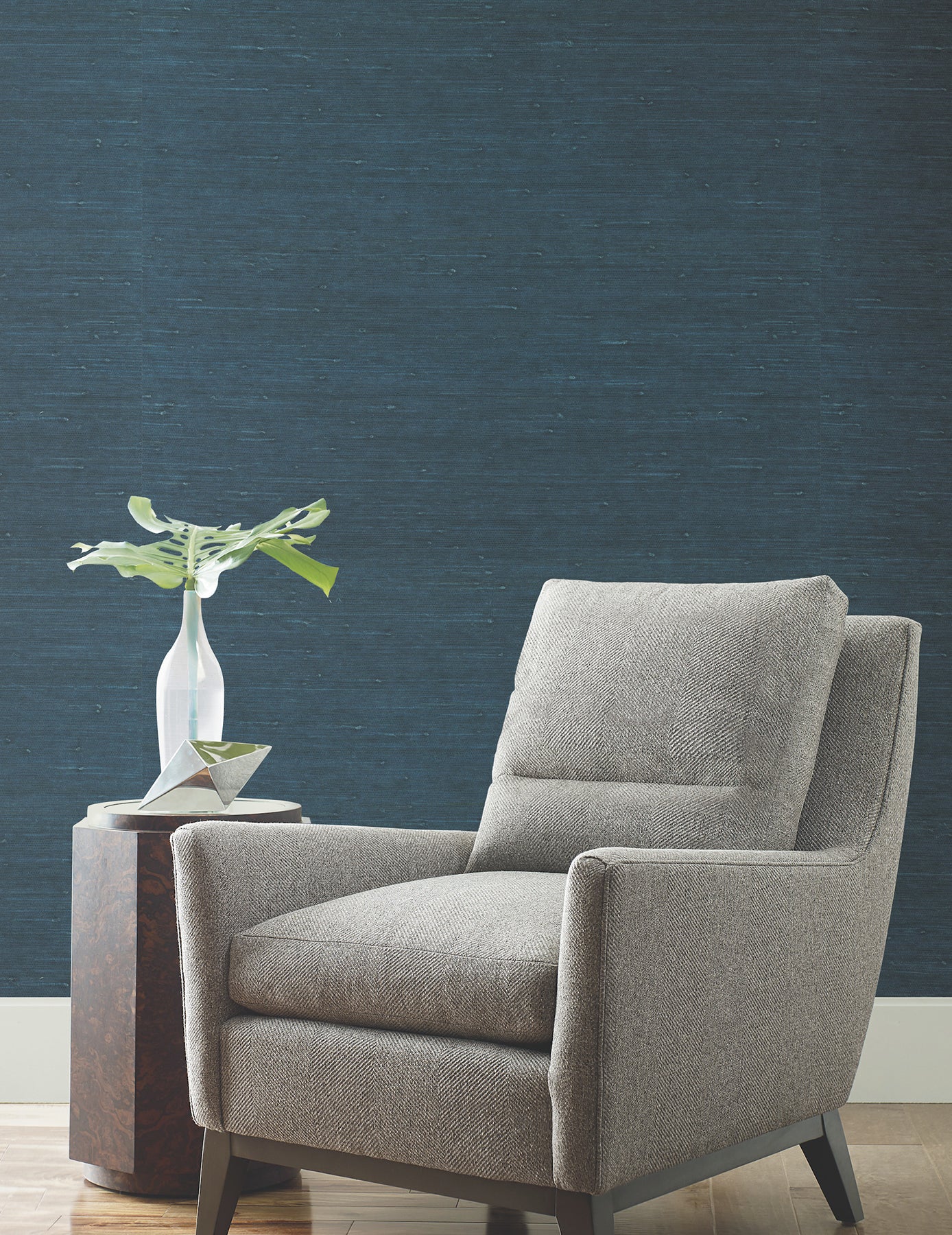 Horizontal Jute wallpaper in bijou blue color - pattern number YGL7067 - by Ronald Redding in the Natural Palette Resource collection
