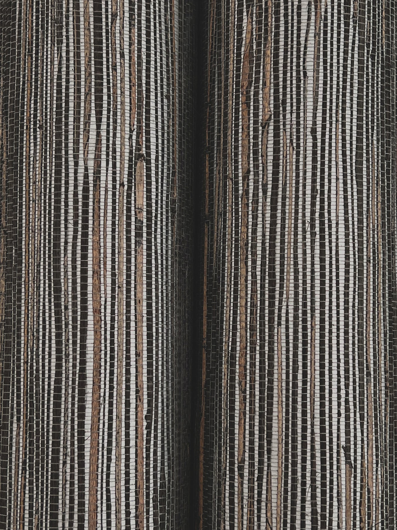Shimmering Hemp wallpaper in black silver color - pattern number YGL7077 - by Ronald Redding in the Natural Palette Resource collection